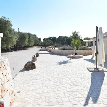 Дом отдыха Trulli In With Heated Pool *