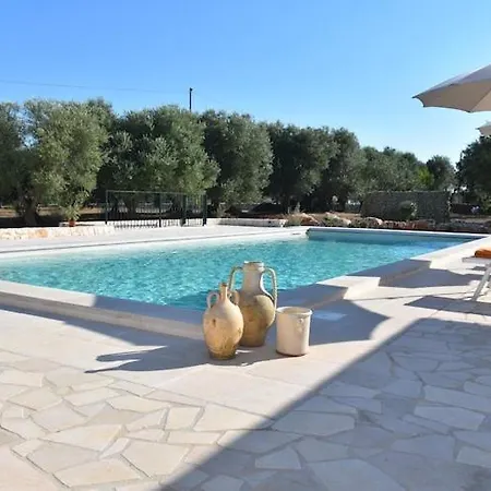 Trulli In With Heated Pool * Остуни